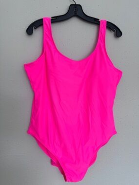 NWOT - NO BOUNDARIES Barbie Hot Pink One Piece Swimsuit Size XL 15-17"